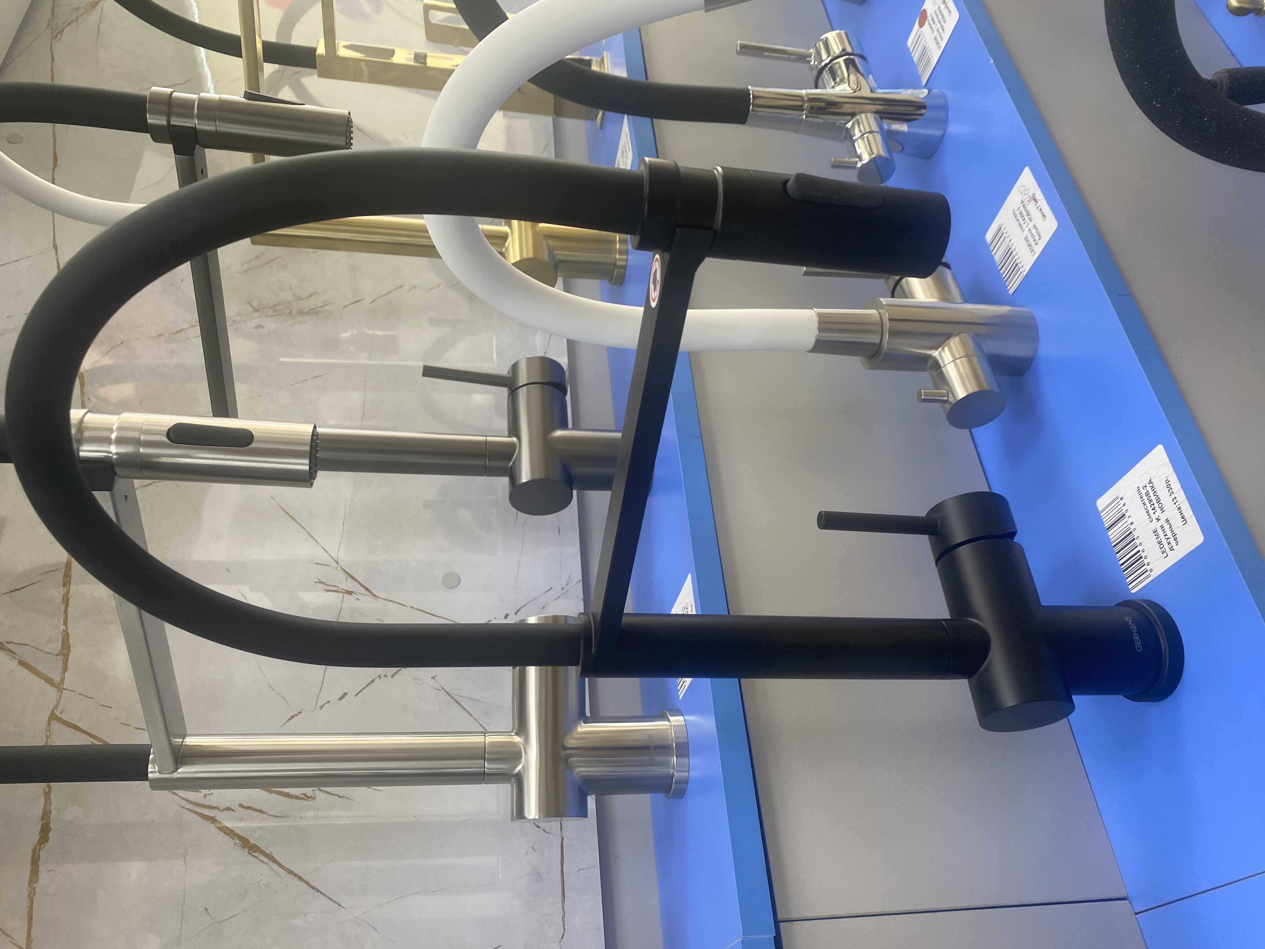 LEDEME   смеситель д\кухни  K 14290В-2  черный 